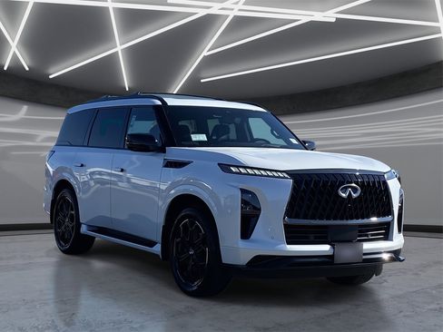 New 2026 INFINITI QX80 4WD w/ Sport Exterior Package image 5