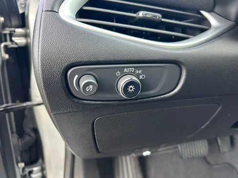 Used 2024 Chevrolet Malibu LT image 22