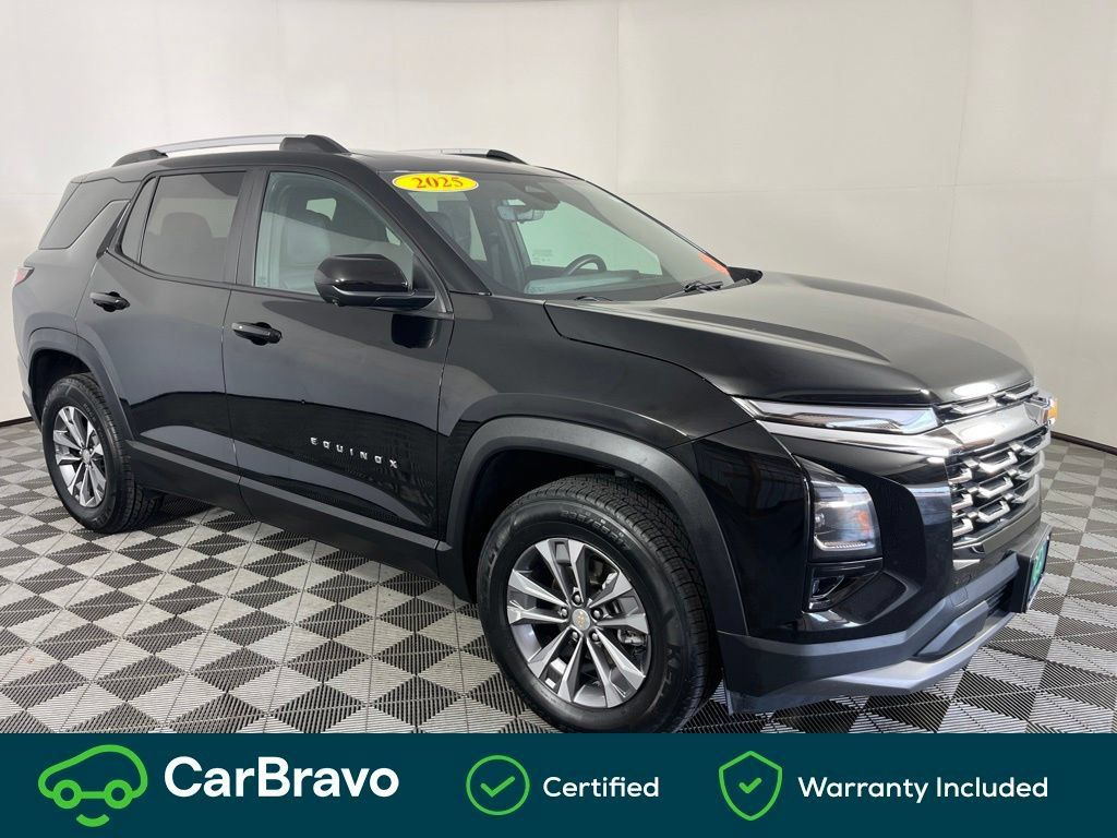 Used 2025 Chevrolet Equinox LT w/ Convenience Package II AWD/4WD image 1