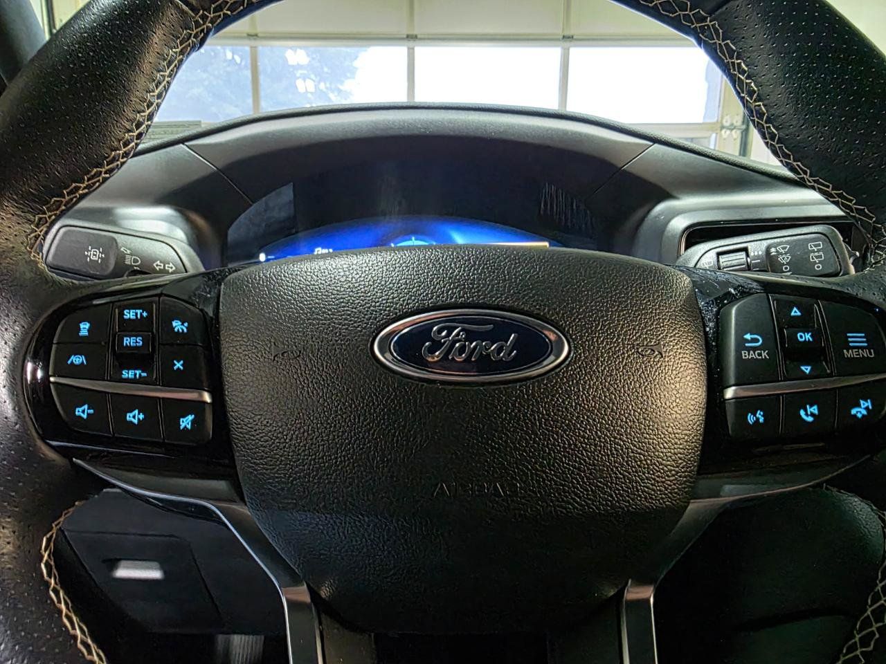 Used 2023 Ford Explorer ST w/ Equipment Group 401A AWD/4WD image 31