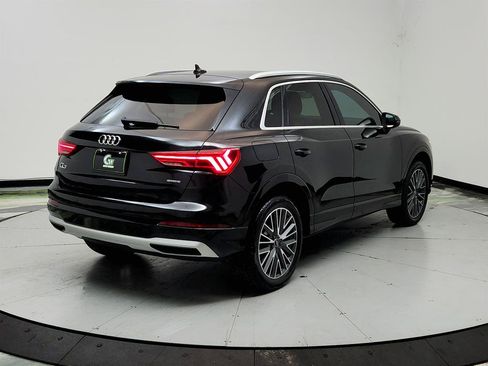 Used 2022 Audi Q3 2.0T Premium AWD/4WD image 5