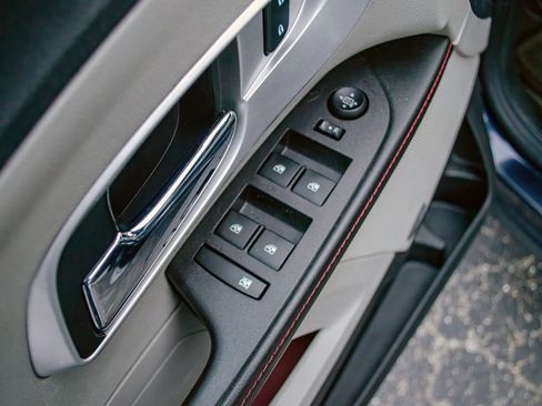 Used 2015 Chevrolet Equinox LT image 20