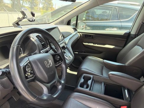 Used 2018 Honda Odyssey EX-L image 5