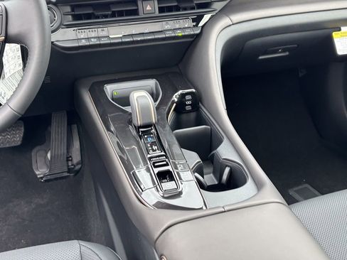 New 2026 Toyota Crown Nightshade image 22