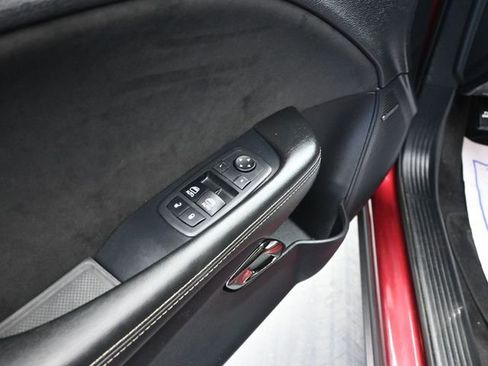 Used 2017 Dodge Challenger SRT Hellcat image 13