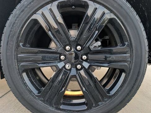 New 2026 GMC Acadia Elevation w/ Super Cruise Package image 6