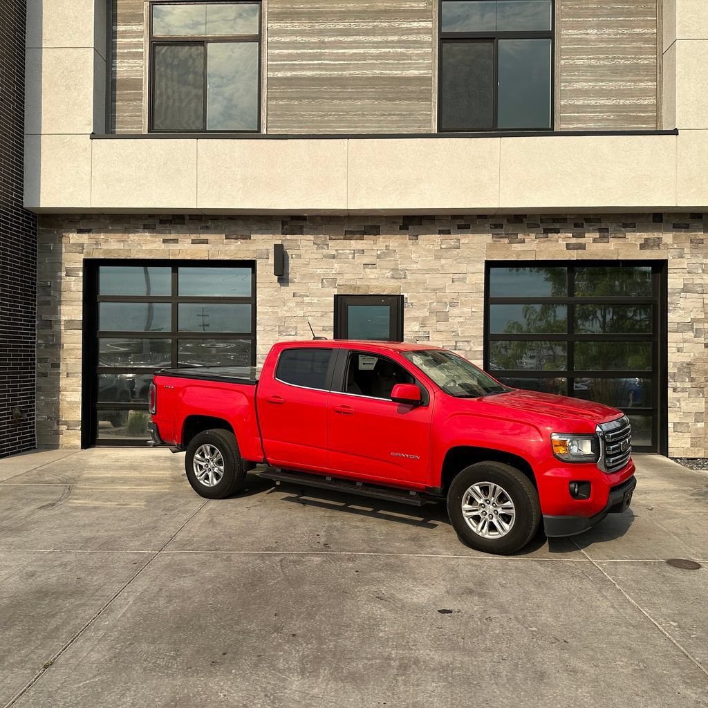 Used 2019 GMC Canyon SLE w/ SLE Convenience Package AWD/4WD image 1