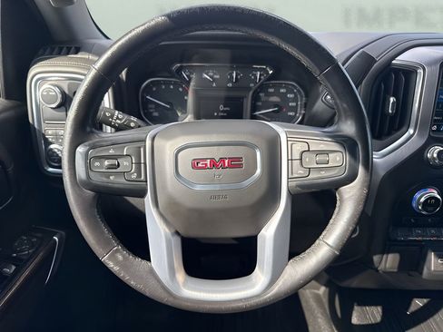 Used 2020 GMC Sierra 1500 Elevation w/ Elevation Value Package image 13