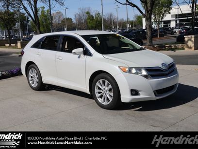 Used 2013 Toyota Venza LE w/ LE Convenience Pkg