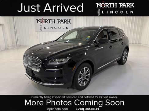 Used 2023 Lincoln Nautilus AWD w/ Premium Package image 1