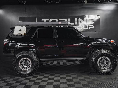 Used 2018 Toyota 4Runner TRD Pro AWD/4WD image 29