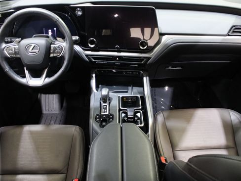 Used 2024 Lexus TX 350 AWD w/ Captains Chair Package image 43