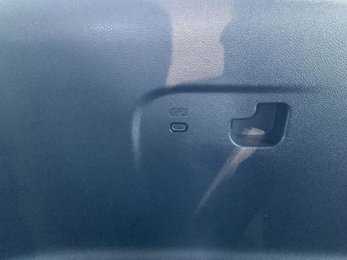 Used 2024 GMC Acadia Elevation image 55