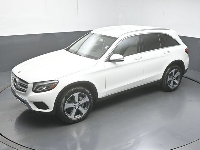 Used 2017 Mercedes-Benz GLC 300 4MATIC image 45