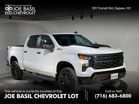 Used 2024 Chevrolet Silverado 1500 Custom Trail Boss image 1