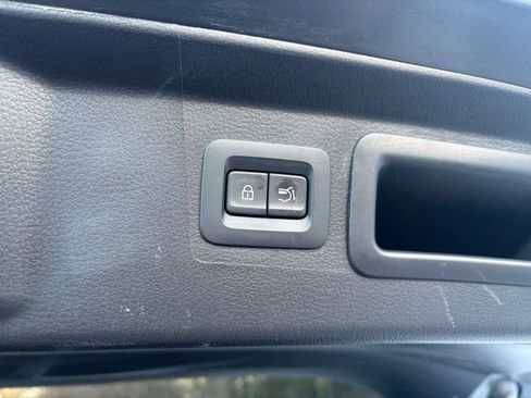 Used 2025 MAZDA CX-50 2.5 Hybrid w/ Premium Plus Pkg image 20