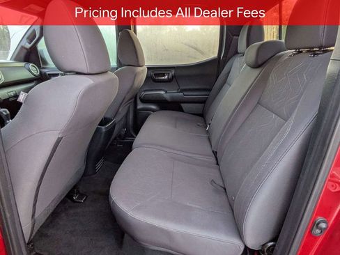 Used 2017 Toyota Tacoma TRD Sport w/ Tow Package RWD image 15