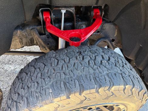 Used 2016 Chevrolet Silverado 2500 LTZ image 58