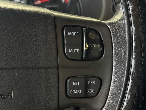 Used 2004 Chevrolet Monte Carlo SS w/ Preferred Equipment Group FWD image 39
