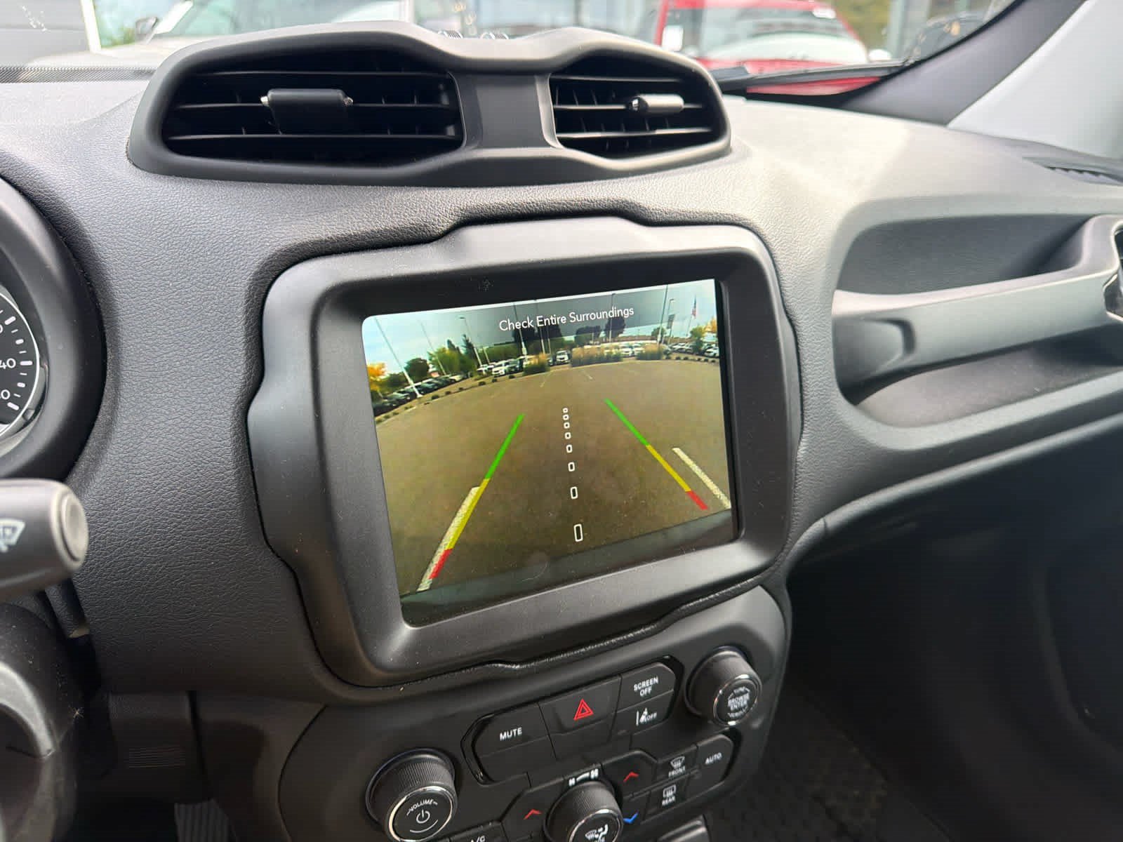 Used 2023 Jeep Renegade Altitude w/ Convenience Group I AWD/4WD image 8