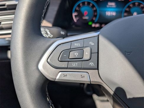 New 2025 Volkswagen Atlas SEL image 16