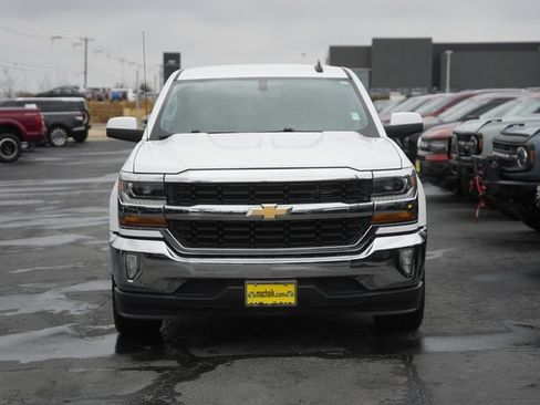 Used 2018 Chevrolet Silverado 1500 LT w/ Texas Edition image 3