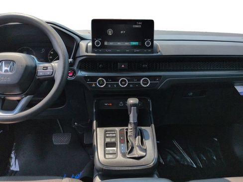 Used 2025 Honda CR-V EX image 11