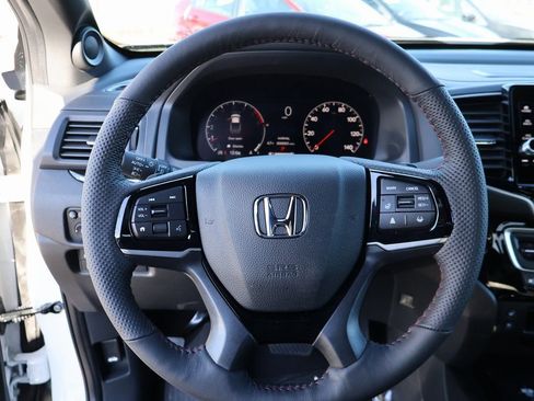 New 2026 Honda Ridgeline Black Edition image 29