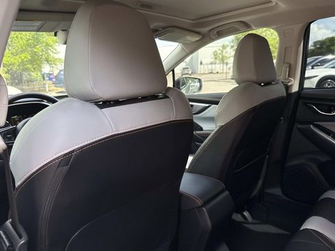 Used 2023 Subaru Crosstrek 2.5i Limited w/ Moonroof Package image 14