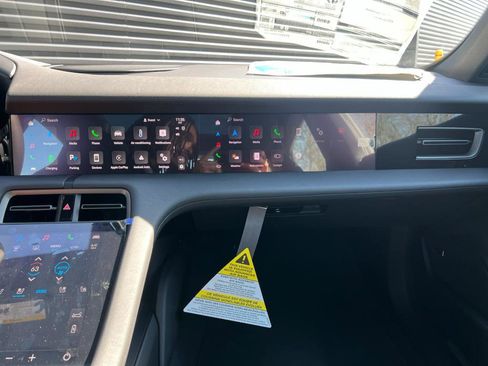 New 2025 Porsche Taycan image 22