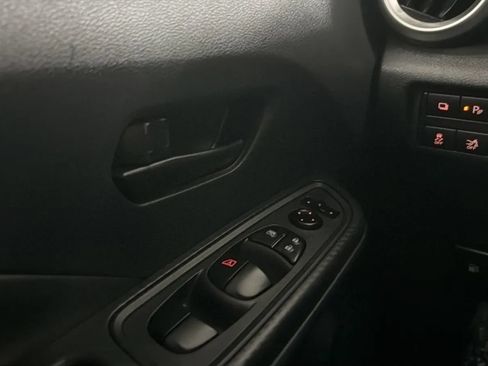 Used 2020 Nissan Versa S FWD image 15