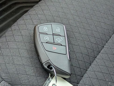 Used 2022 Chevrolet Silverado 1500 Custom image 20