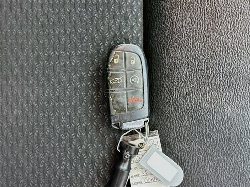 Used 2022 Jeep Compass Latitude w/ Convenience Group FWD image 33