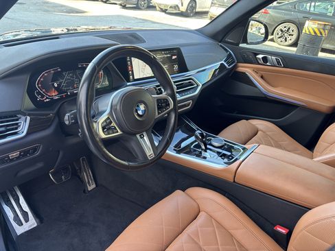 Used 2023 BMW X5 xDrive40i w/ M Sport Package image 22