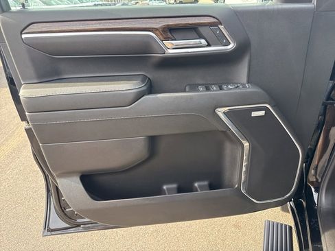 Used 2024 GMC Sierra 1500 Elevation w/ Elevation Premium Package image 27