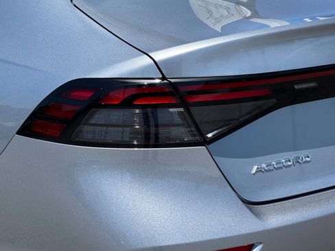 Certified 2025 Honda Accord SE image 20