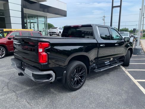 Used 2024 Chevrolet Silverado 1500 LTZ w/ LPO, Dark Essentials Package AWD/4WD image 7