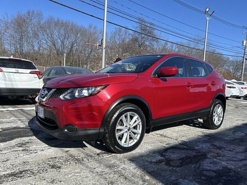 Used 2017 Nissan Rogue Sport S w/ S Appearance Package image 1
