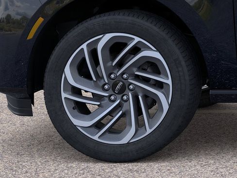 New 2026 Lincoln Navigator L Reserve AWD/4WD image 19