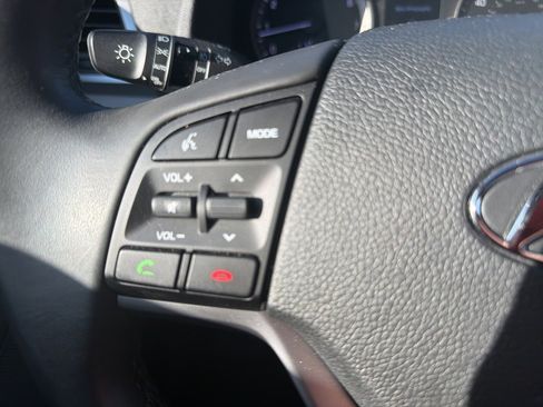 Used 2017 Hyundai Tucson Sport w/ Cargo Package image 25