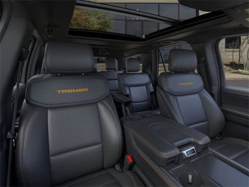 New 2025 Ford Expedition Tremor image 10