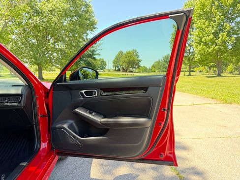 Used 2024 Honda Civic Touring image 33