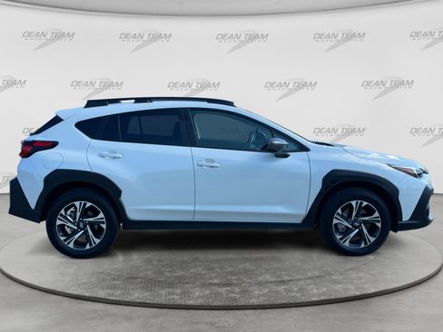 Certified 2025 Subaru Crosstrek 2.5i Premium AWD/4WD image 8