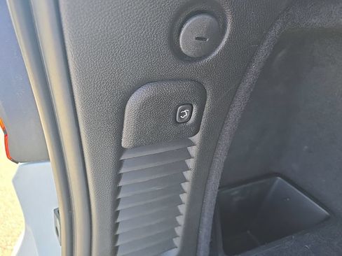 Used 2025 Dodge Durango R/T AWD/4WD image 9
