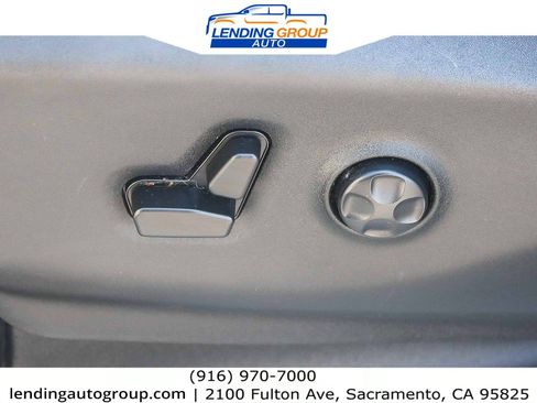 Used 2018 Chrysler Pacifica Touring-L Plus image 20