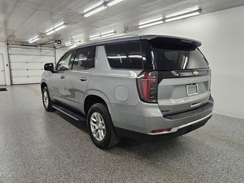 Used 2025 Chevrolet Tahoe LT AWD/4WD image 6