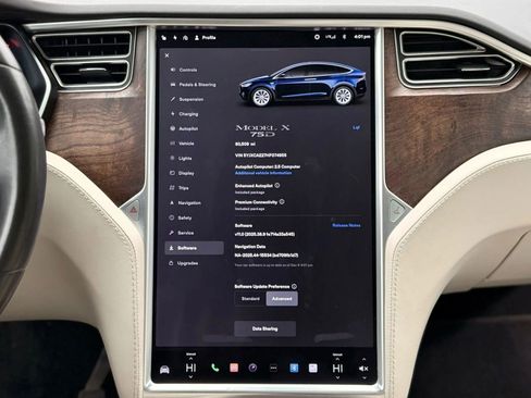 Used 2017 Tesla Model X 75D image 15