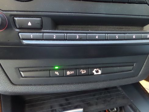 Used 2012 BMW X5 xDrive35d image 58