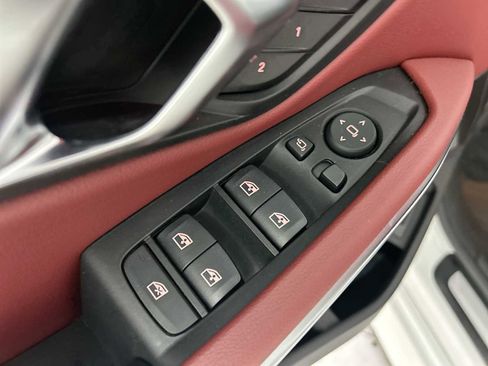 Used 2023 BMW 330e xDrive w/ Premium Package image 15