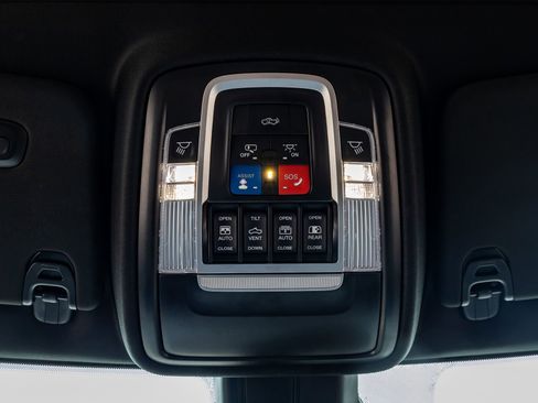 Used 2025 RAM 1500 Laramie w/ Laramie Southwest Edition image 29